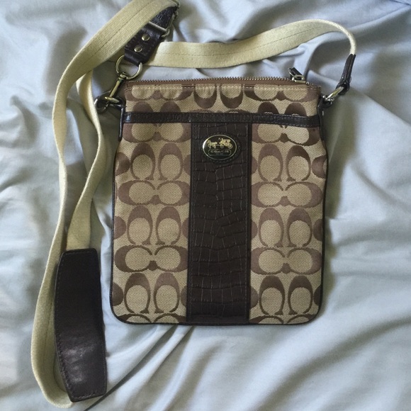 Coach side bag