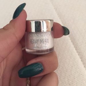 Urban decay heavy metal loose glitter white