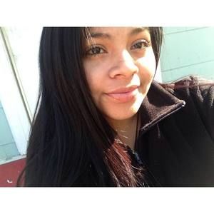 Meet your Posher, Ari