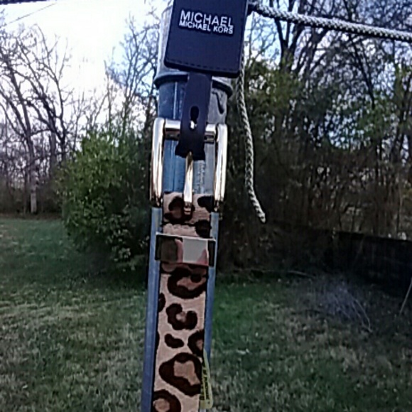 Michael Kors calf hair and gold brand new belt. - Picture 2 of 15