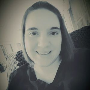 Meet your Posher, Danelle