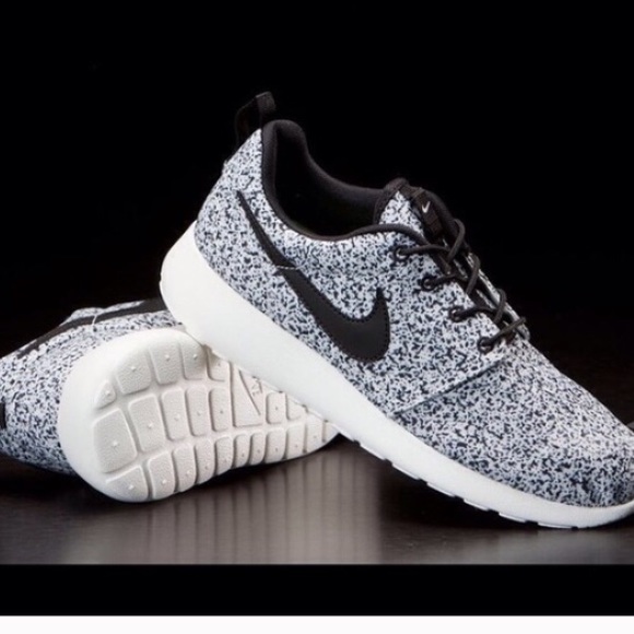 Anyone selling these? Please let me know if so