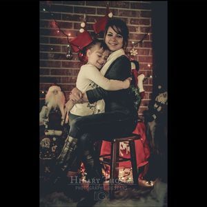 Meet your Posher, Hilary