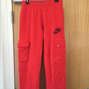 Nike relaxed joggers