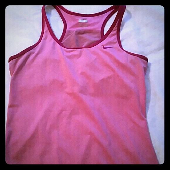 Nike tank