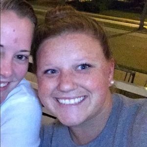 Meet your Posher, Jaclyn