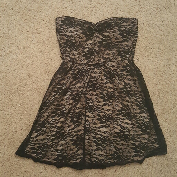 Lace dress