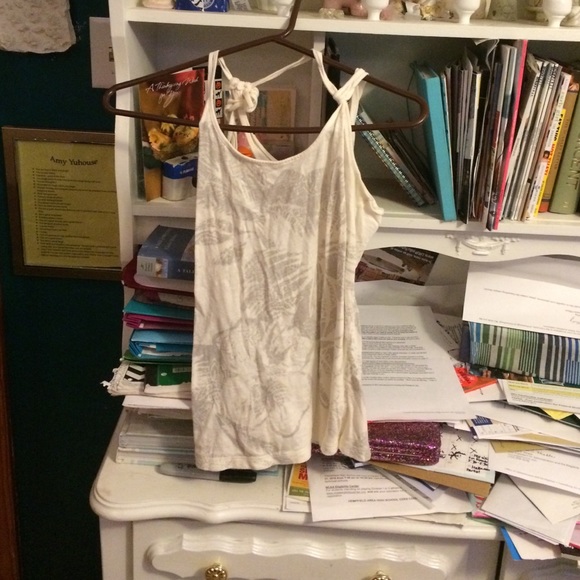Cream floral tank top - Picture 1 of 2