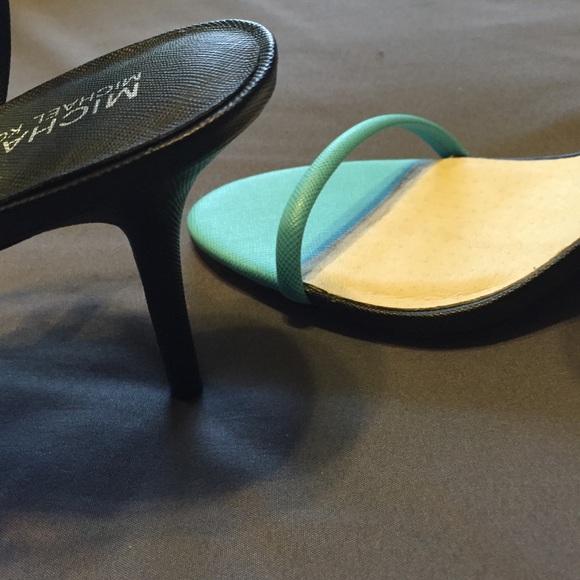 New! Michael kors heels! - Picture 3 of 4