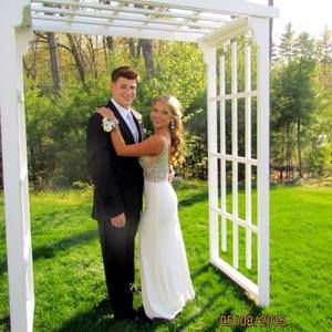 Meet your Posher, Tiffany