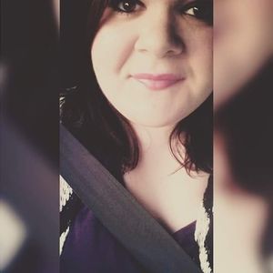 Meet your Posher, Amielia