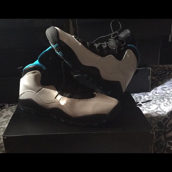 Jordan Powder Blue 10s Sz 6.5 (GS)