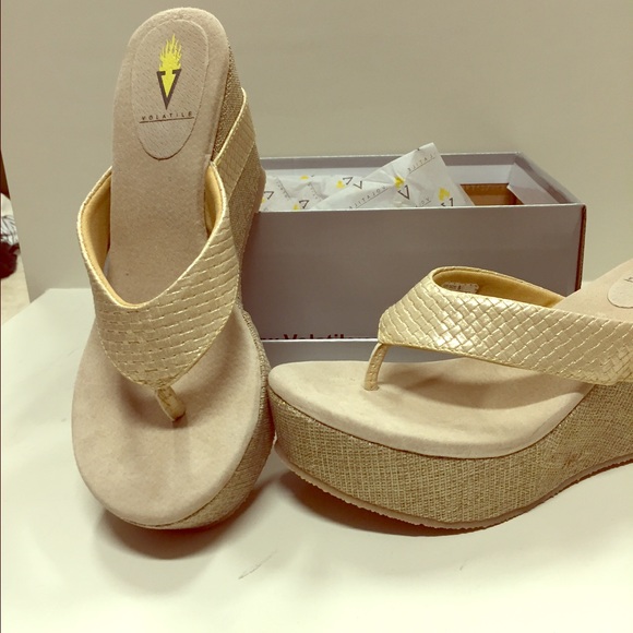 Wedge Volitale sandal