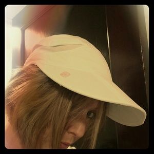 White Apana After Yoga Hat