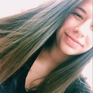 Meet your Posher, Maddie