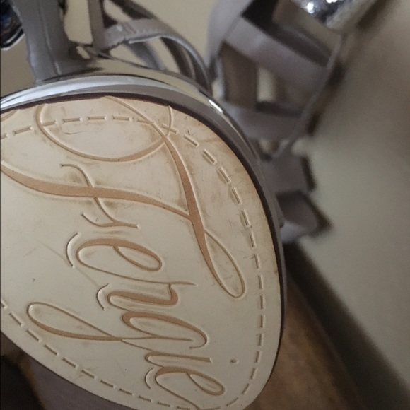 Fergie Heels - Picture 4 of 4