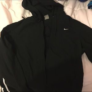 *NEW* Black Nike Zipup