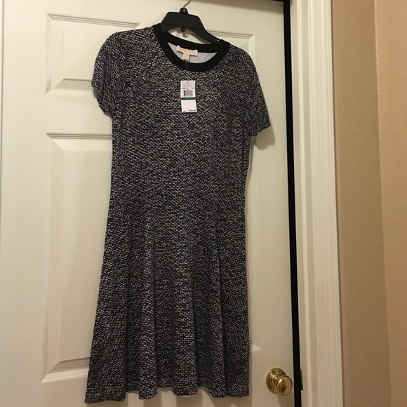 Michael Kors Dresses & Skirts - NWT, Michael Kors Black with white dress!!😍😍😍