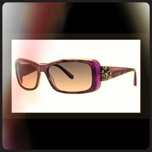 Vera Wang Sunglasses☀️ New Year Sale!