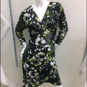 Caché black and lime green jersey day dress