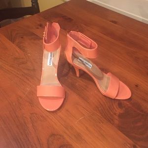 Only worn once. Beautiful  sandals size 6.5
