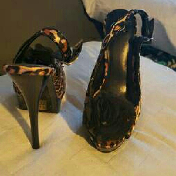 Heels - Picture 2 of 2