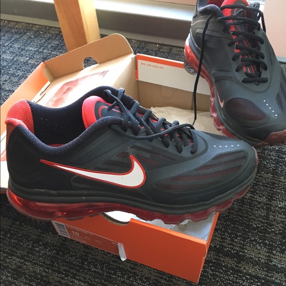 Nike Air Max - Picture 3 of 4