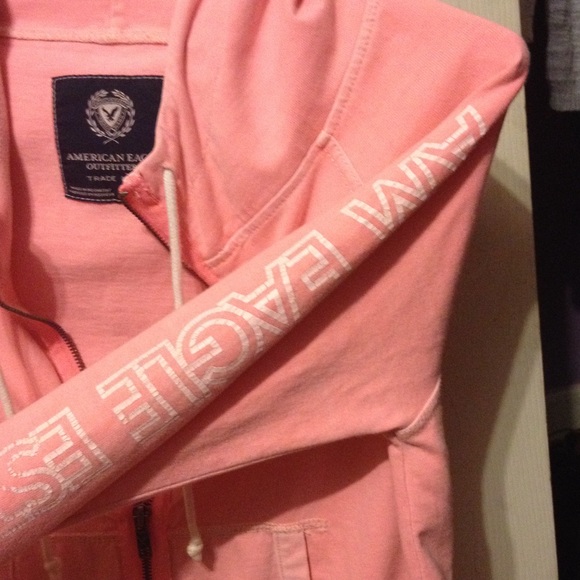 Pink American eagle jacket - Picture 4 of 4