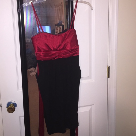 Black and Red Homecoming Dress
