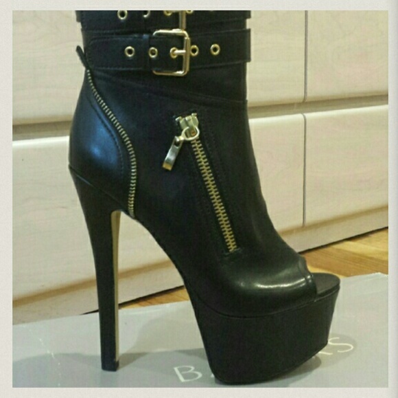 Bakers Jolene leather booties Halloween sexy boots