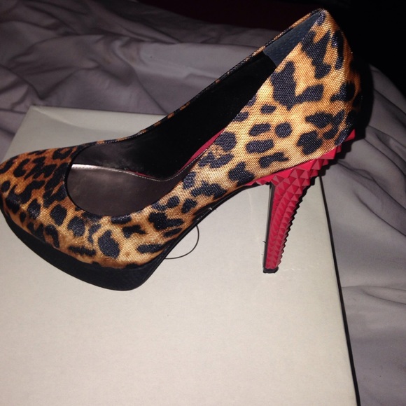 Rachel Roy heels