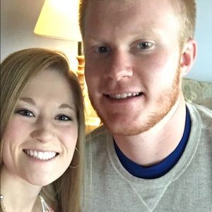 Meet your Posher, Abbey