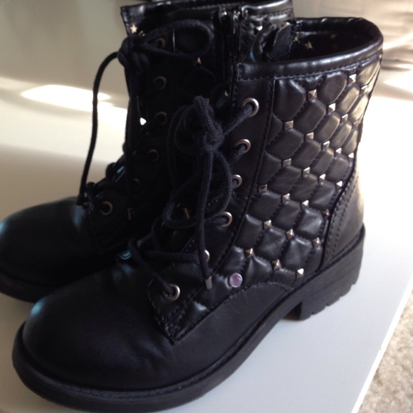 Juniors Princess Vera Wang Ankle Boots