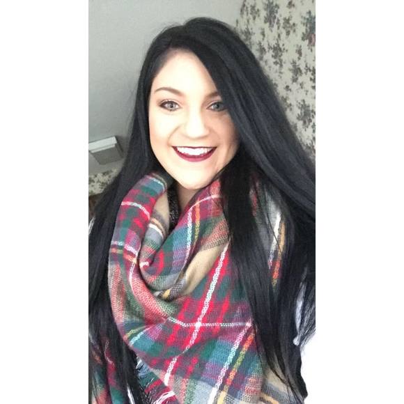 Meet your Posher, Courtney