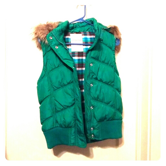 Aeropostale puffy vest