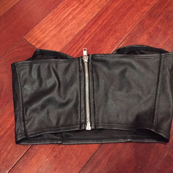 Crop - Picture 2 of 3