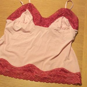 Pink tank top with built in bra and lace sz large