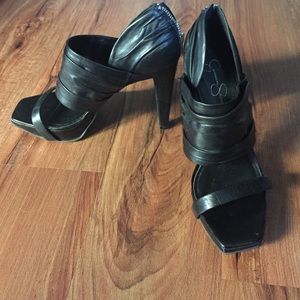 Jessica Simpson Black Heels