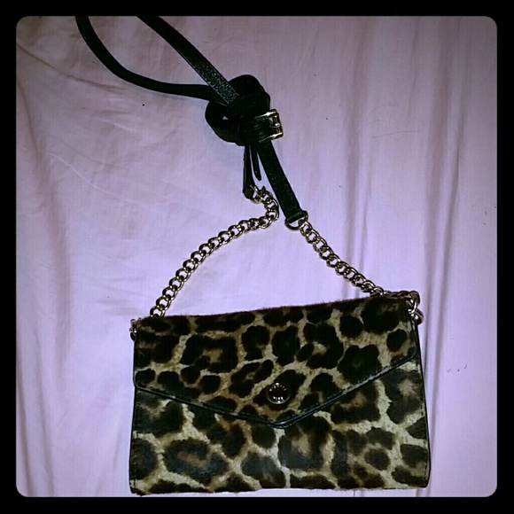Michael Kors iPhone 5/5s cross body bag