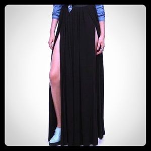 Double slit maxi skirt