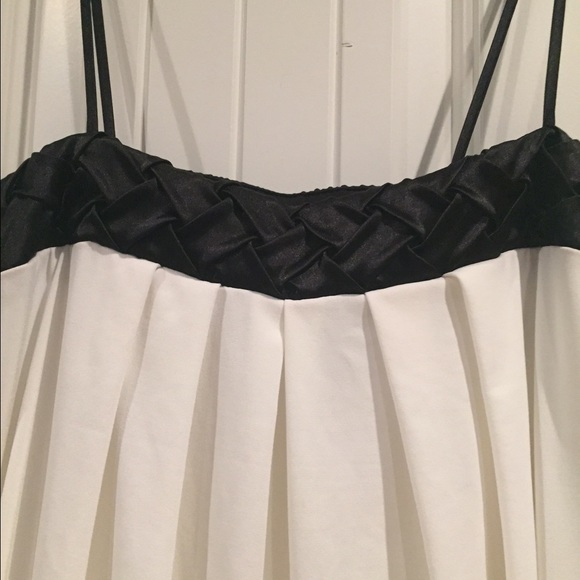 Ivory Bubble Dress! - Picture 2 of 3