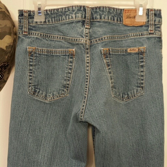 Ladies Levi 10M Jean - Picture 3 of 3