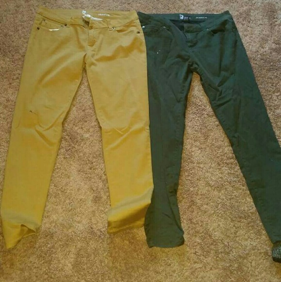 2 pair of colored skinny jeans