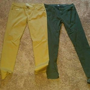 2 pair of colored skinny jeans