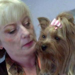 Meet your Posher, Kendra