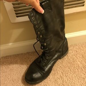 Combat boots size 9