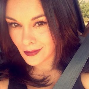 Meet your Posher, Valerie