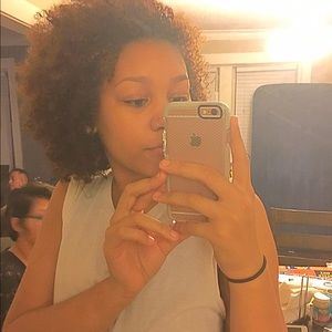 Meet your Posher, Kiana