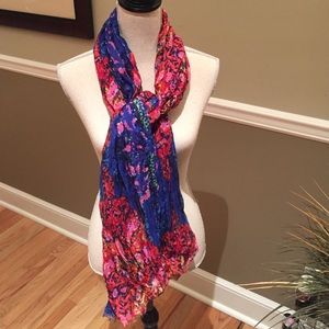 GAP MULTI COLOR 100% POLYESTER 68" SCARF