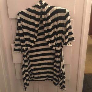 Striped cardigan from the buckle
